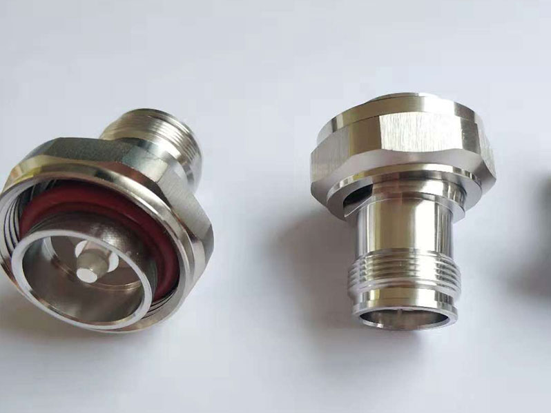 Low Pim L29 DIN 716 Male to 4.310 Minidin Female RF Coaxial Connector